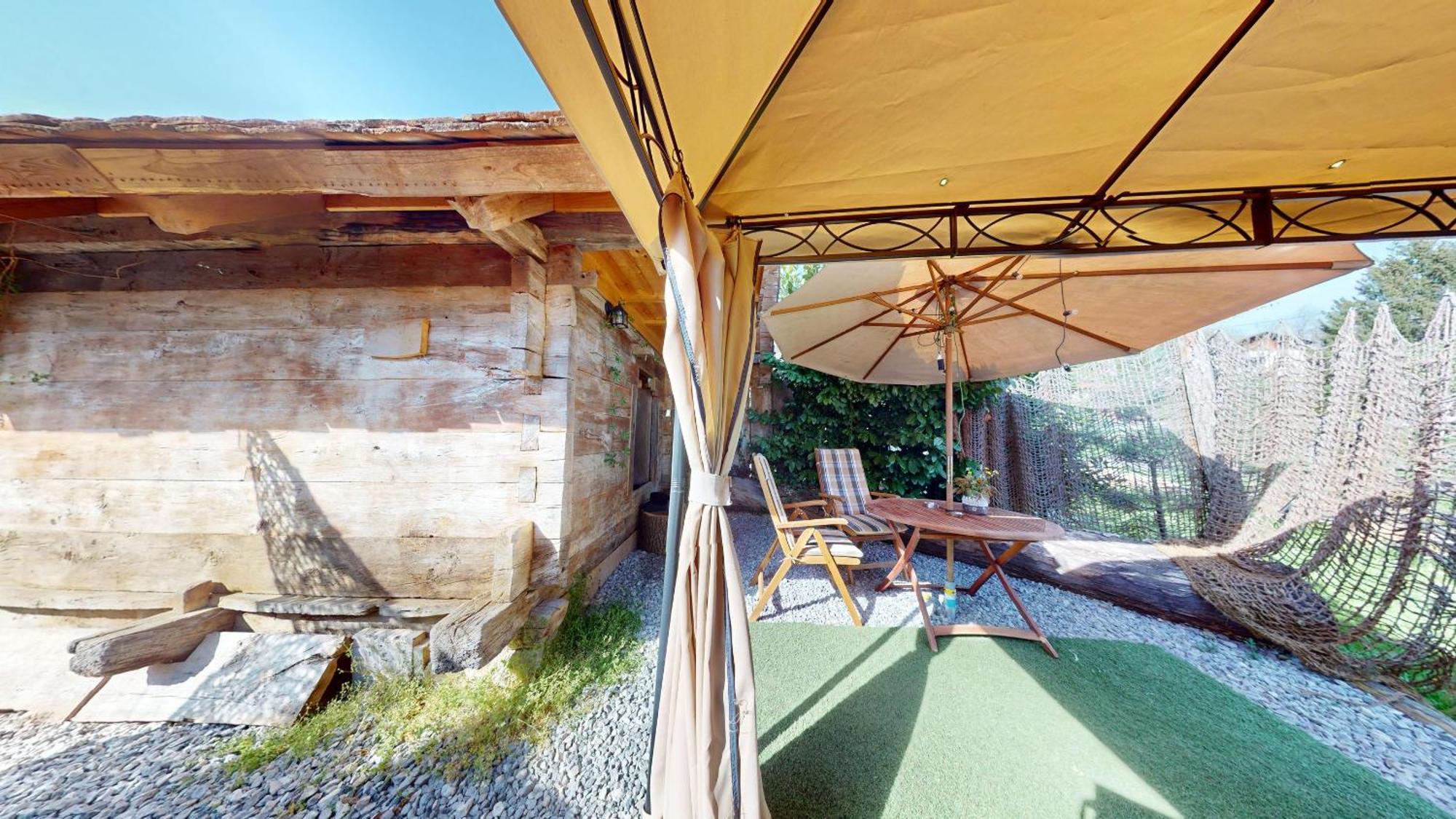 Resort Hisa Ida - Apartments With Hot Tub And Sauna Ivancna Gorica Quarto foto