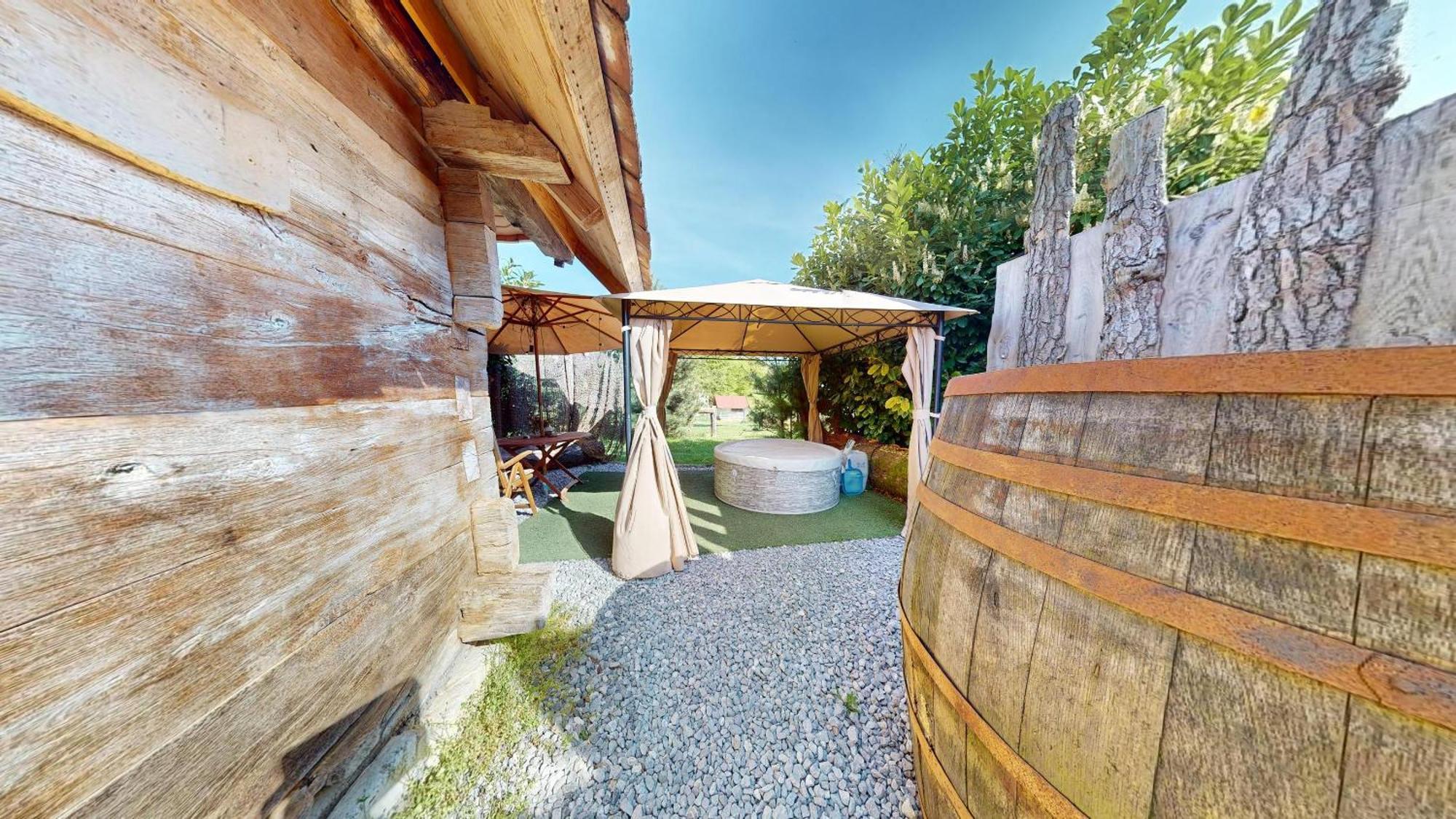 Resort Hisa Ida - Apartments With Hot Tub And Sauna Ivancna Gorica Quarto foto