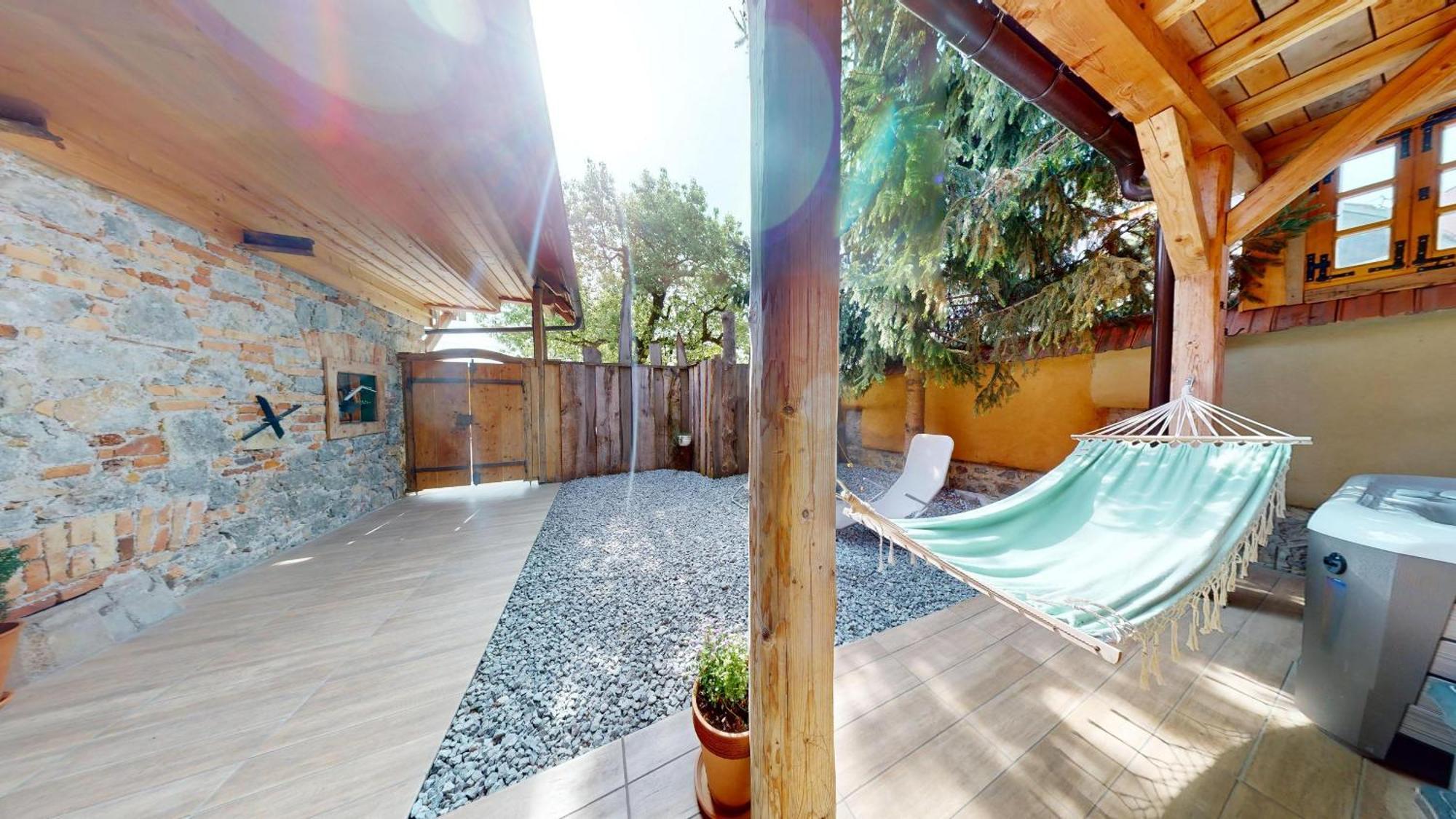 Resort Hisa Ida - Apartments With Hot Tub And Sauna Ivancna Gorica Quarto foto