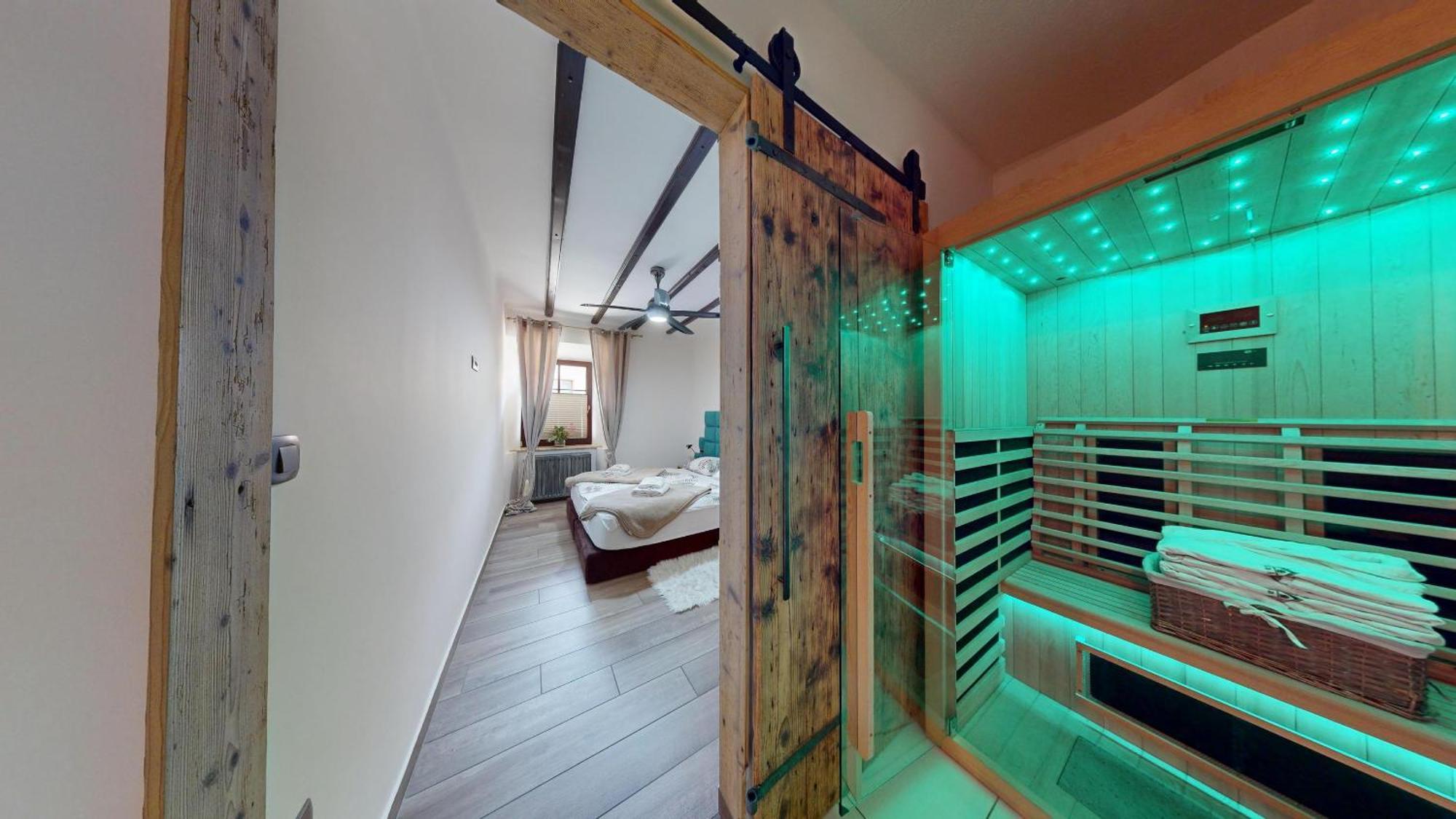 Resort Hisa Ida - Apartments With Hot Tub And Sauna Ivancna Gorica Quarto foto